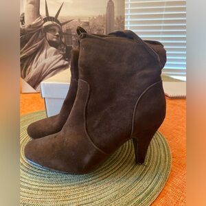 Genuine leather brown suede boots.